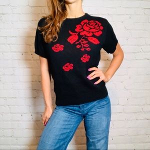 Vintage Red Rose Knitted Sweater 🌹